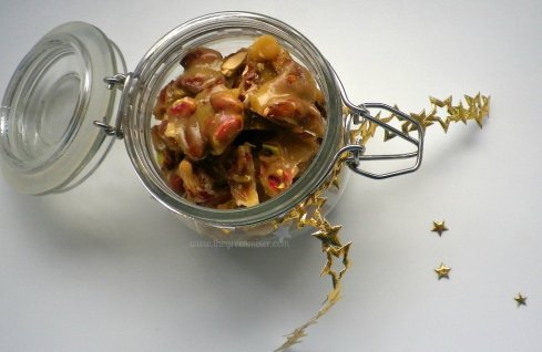 almond pistachio brittle5